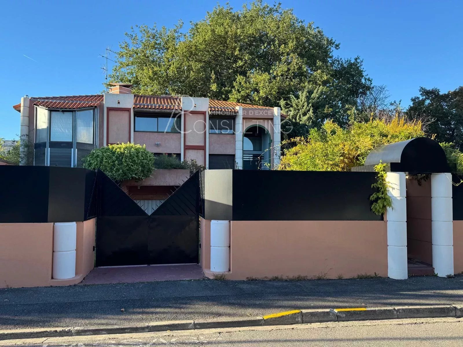 VENTE – TOULOUSE – ROSERAIE – MAISON – PISCINE – GGE